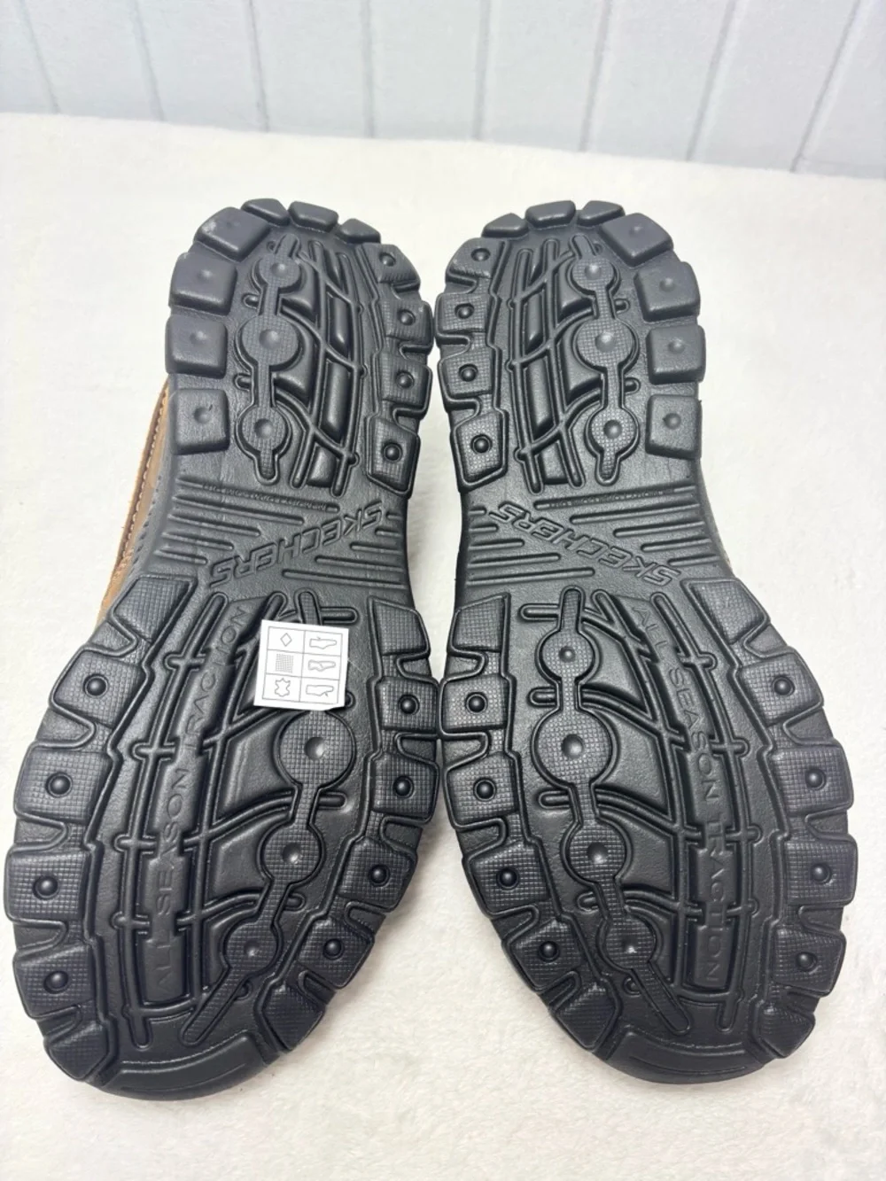 Skechers Brown Leather Upper Loafers USA Braver- Rayland Moc Toe Slip On  NEW